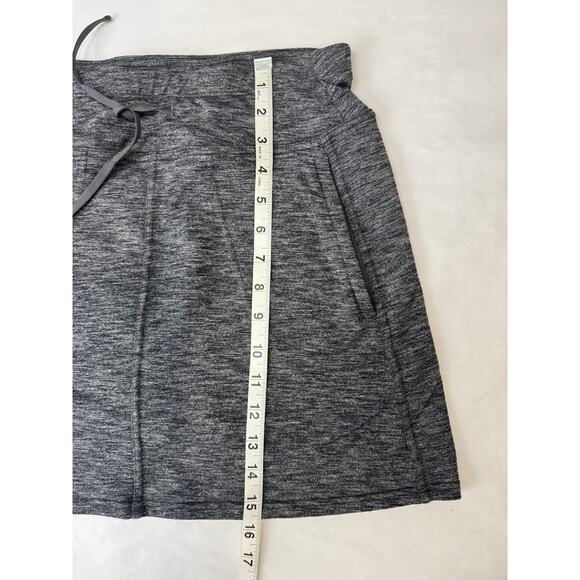 Kuhl Heathered Gray Athletic Pickleball Stretch Outdoor Strattus Skort XS - Picture 4 of 11